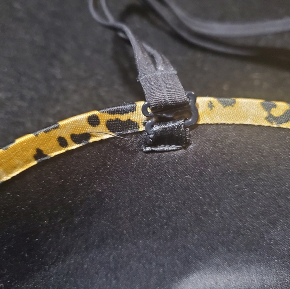 Victoria Secret cheeta print bombshell bra - Picture 6 of 6